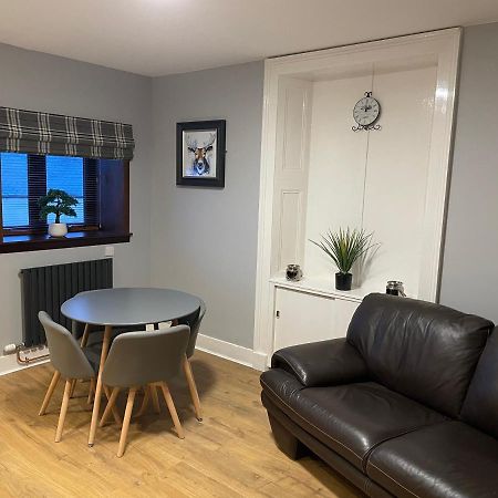 Commercial Hotel Insch Dış mekan fotoğraf